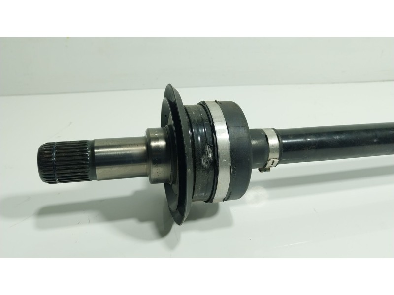 Recambio de transmision trasera izquierda para bmw 8 coupé (g15, f92) 840 d xdrive referencia OEM IAM  8666761 