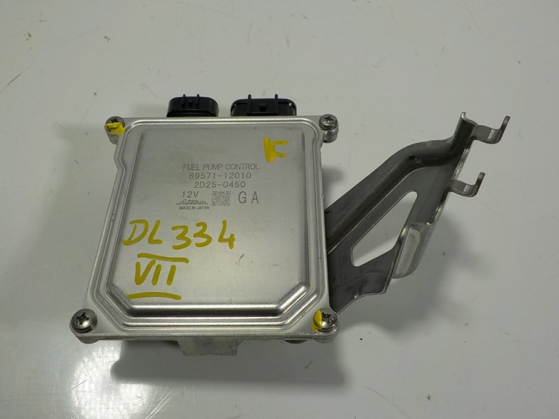 Recambio de modulo electronico para toyota c-hr hybrid dynamic referencia OEM IAM 8957112010 8957112010 