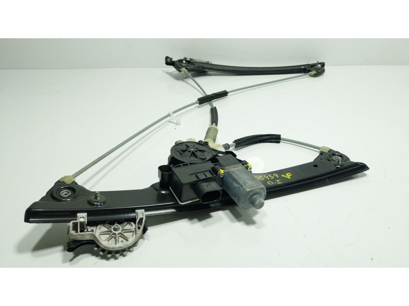 Recambio de elevalunas delantero izquierdo para bmw 8 coupé (g15, f92) 840 d xdrive referencia OEM IAM  E007114007A 