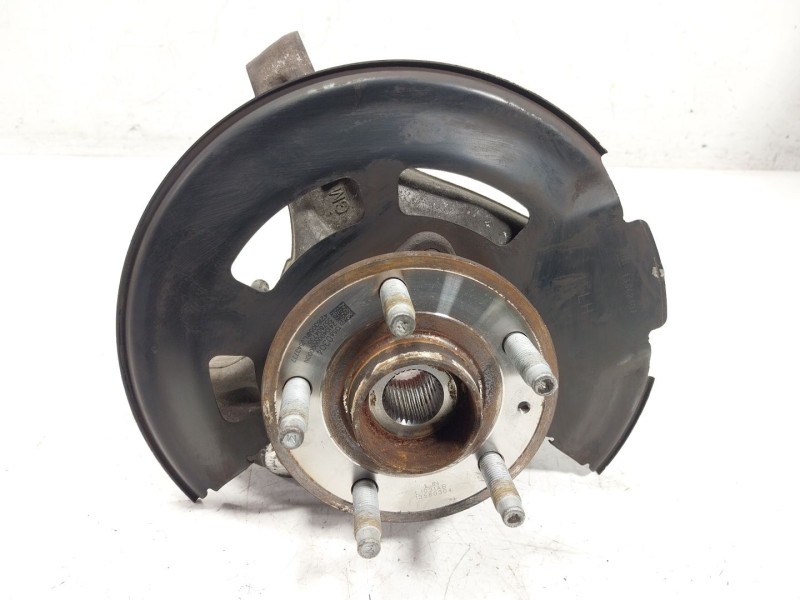 Recambio de mangueta delantera izquierda para opel astra k (b16) 1.4 turbo (68) referencia OEM IAM  13580304 