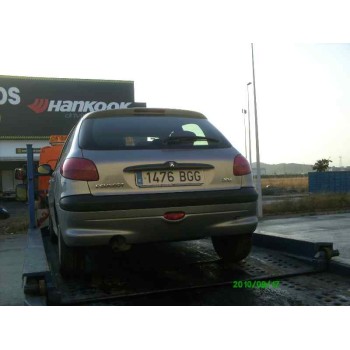 PEUGEOT 206 BERLINA