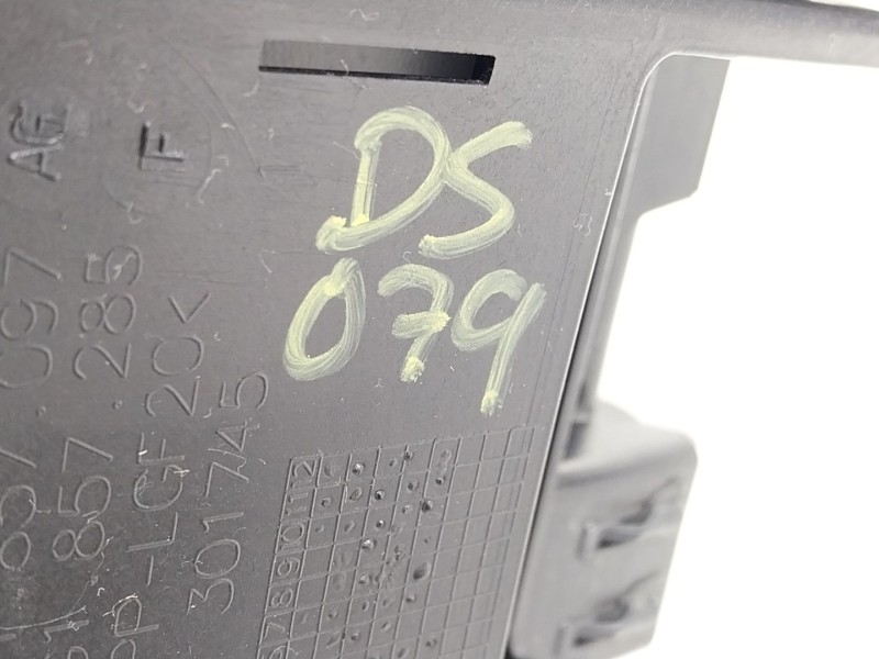 Recambio de guantera para volkswagen golf vii (5g1, bq1, be1, be2) 2.0 gtd referencia OEM IAM  5G1857097 