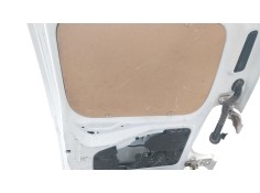 Recambio de puerta trasera izquierda para peugeot partner furgoneta/monovolumen 1.6 hdi referencia OEM IAM    2