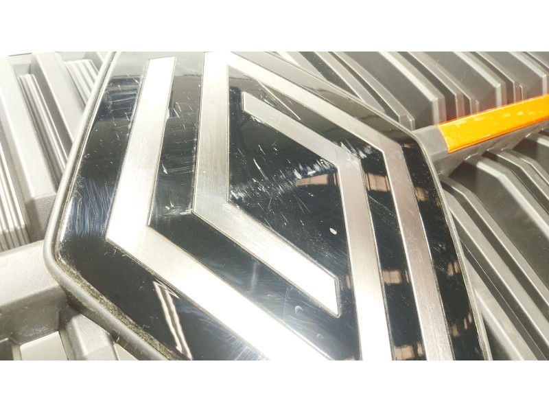 Recambio de rejilla para renault master iv 2.3 dci diesel fap energy cat referencia OEM IAM 622542671R  