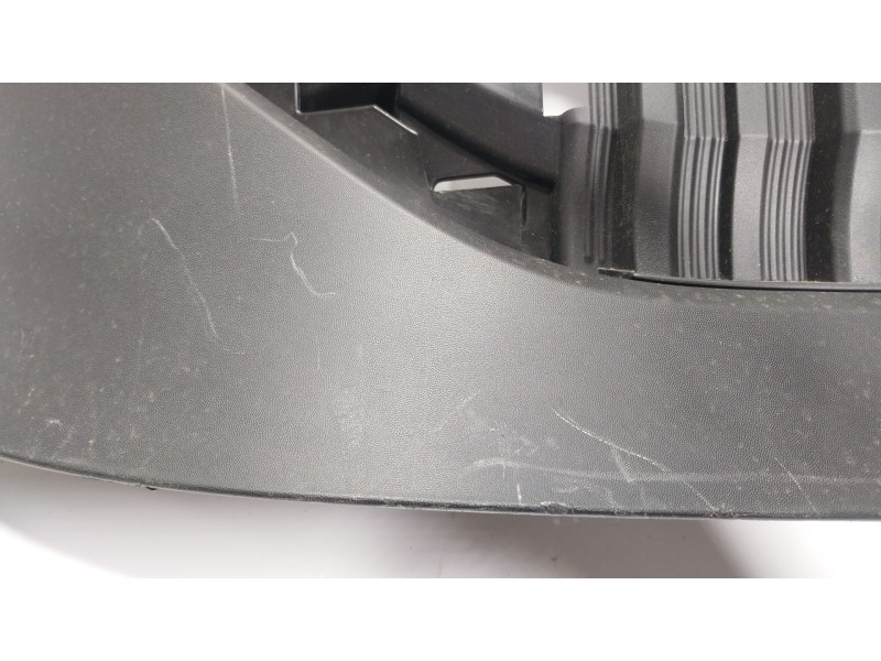 Recambio de rejilla para renault master iv 2.3 dci diesel fap energy cat referencia OEM IAM 623106263R  