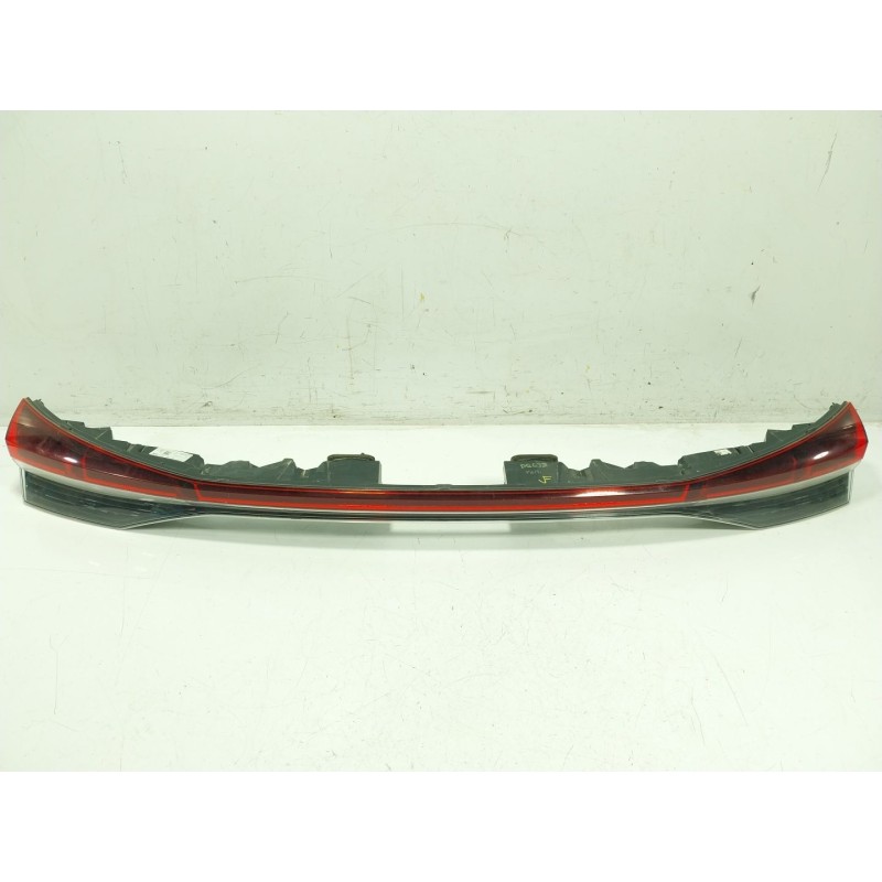 Recambio de piloto trasero central para audi q4 sportback (f4n) 50 e-tron quattro referencia OEM IAM  89A945095B 