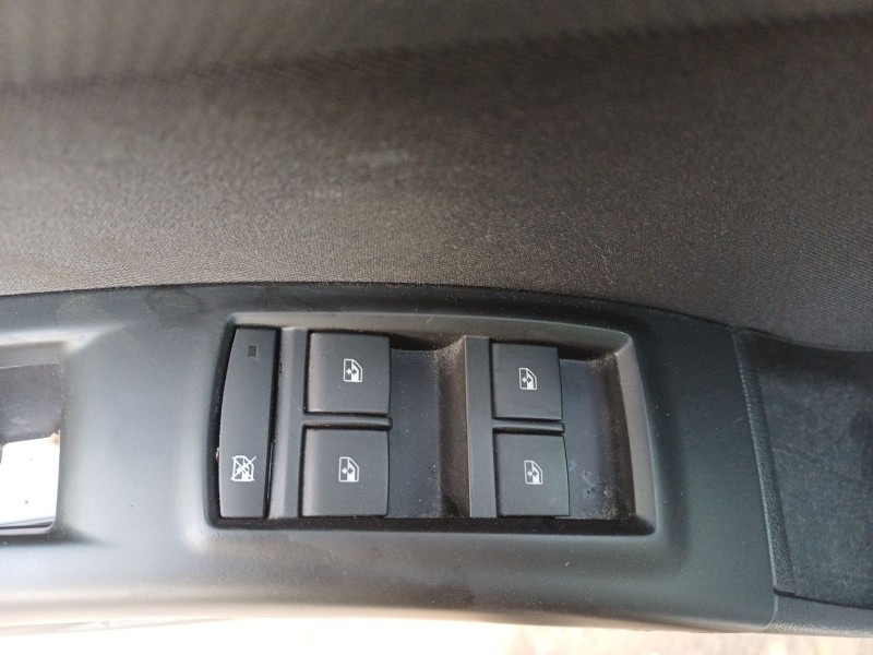 opel meriva b monospace (s10) del año 2015