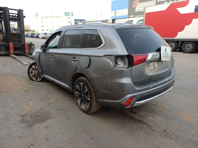 mitsubishi outlander iii (gg_w, gf_w, zj, zl, zk) del año 2018