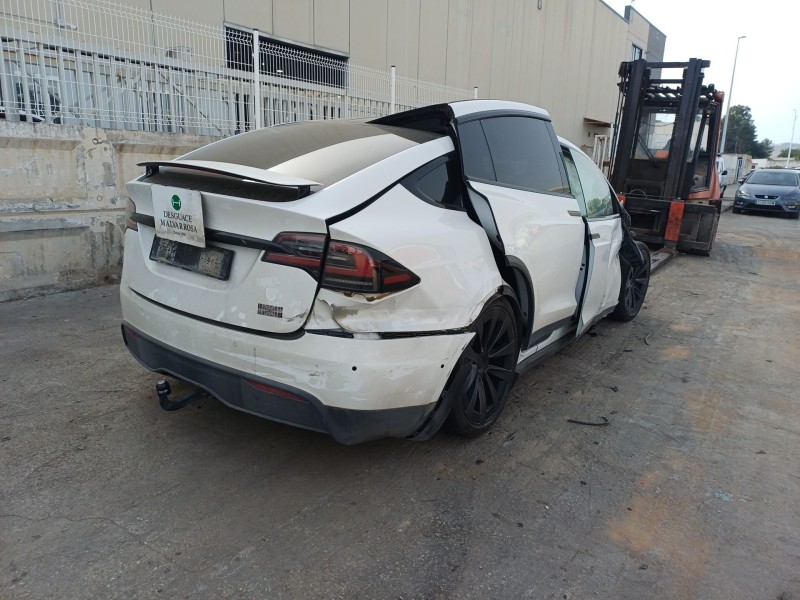 tesla model x del año 2022