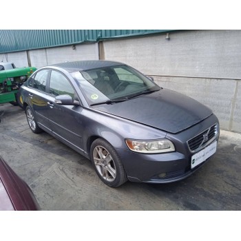 VOLVO S40 BERLINA