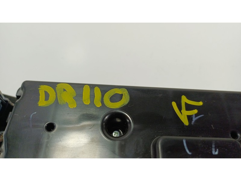 Recambio de mando climatizador para nissan qashqai ii (j11, j11_) 1.5 dci referencia OEM IAM 275004EA0A 275004EA0A 