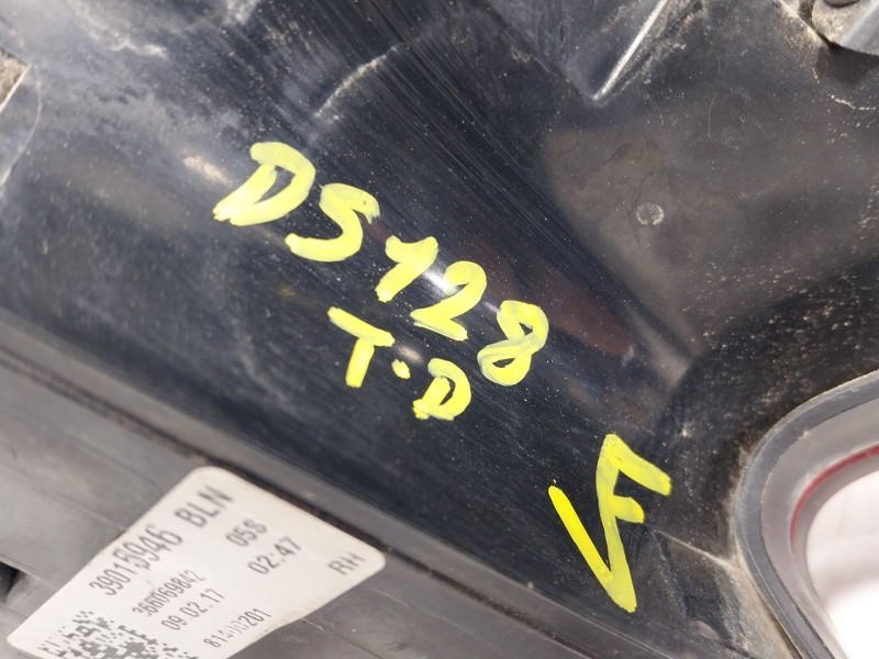 Recambio de piloto trasero derecho para opel astra k (b16) 1.4 turbo (68) referencia OEM IAM  39015946 