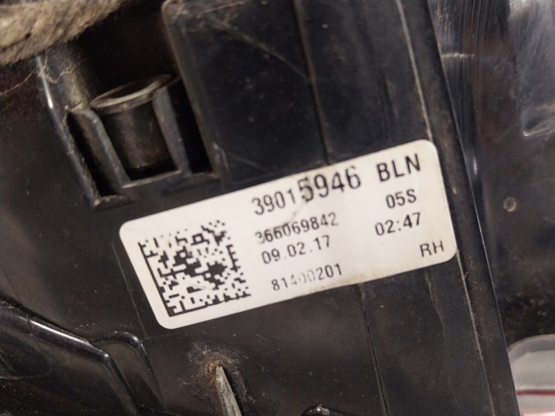 Recambio de piloto trasero derecho para opel astra k (b16) 1.4 turbo (68) referencia OEM IAM  39015946 