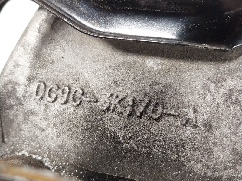 Recambio de mangueta delantera derecha para ford mondeo v hatchback (ce) 1.5 ecoboost referencia OEM IAM  DG9C3K170A 