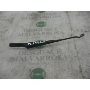 BRAZO LIMPIA DELANTERO DERECHO 