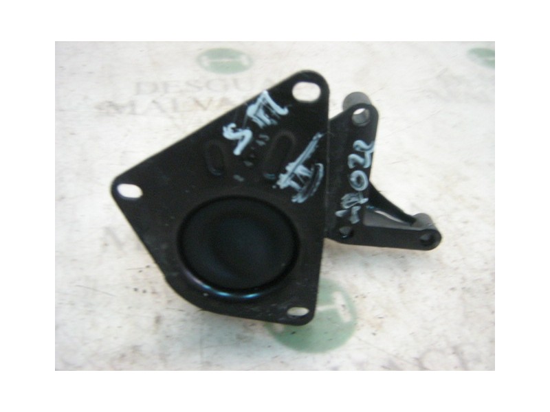 Recambio de soporte motor trasero para volkswagen polo (867/871/873) referencia OEM IAM   