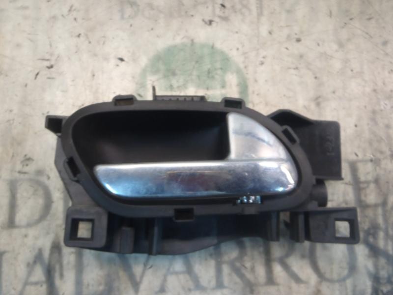 Recambio de maneta interior delantera derecha para peugeot 308 confort referencia OEM IAM   