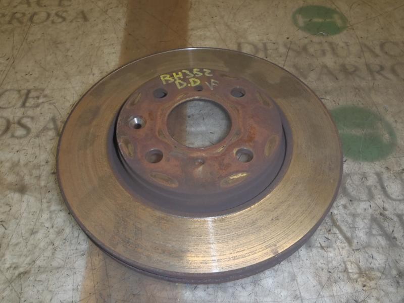 Recambio de disco freno delantero para toyota aygo (kgb/wnb) sound referencia OEM IAM 435120H020  