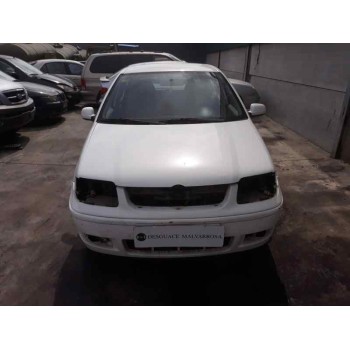 VOLKSWAGEN POLO BERLINA (6N2)