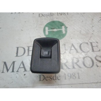 MANDO ELEVALUNAS DELANTERO DERECHO 254217475R 