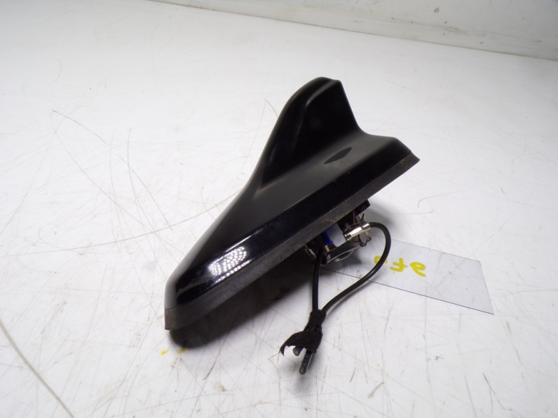 Recambio de antena para seat leon sportstourer (kl8) style referencia OEM IAM 5WA035507A 5WA035507A 