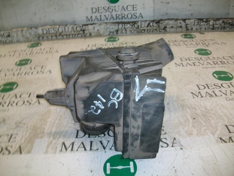 Recambio de filtro aire para renault megane ii berlina 5p confort authentique referencia OEM IAM   