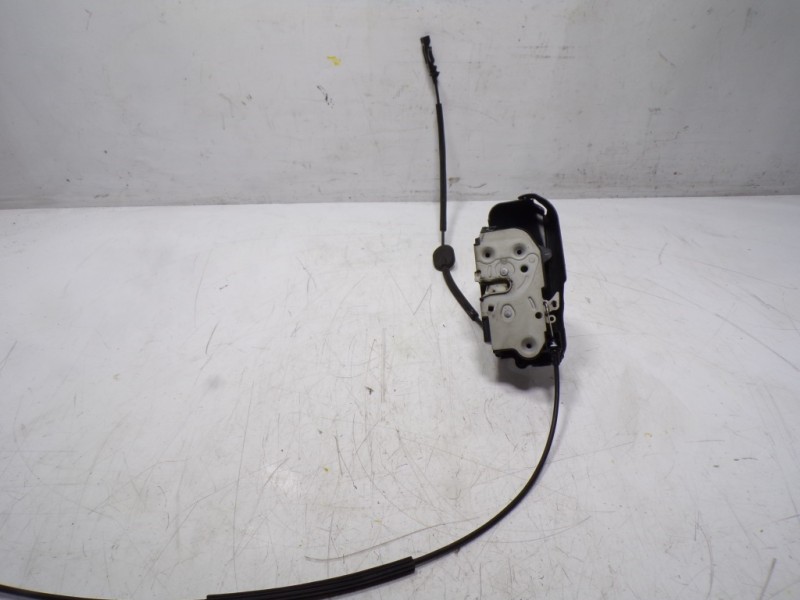 Recambio de cerradura puerta delantera derecha para ford b-max 1.6 tdci cat referencia OEM IAM 2014378 AV1AR21812 