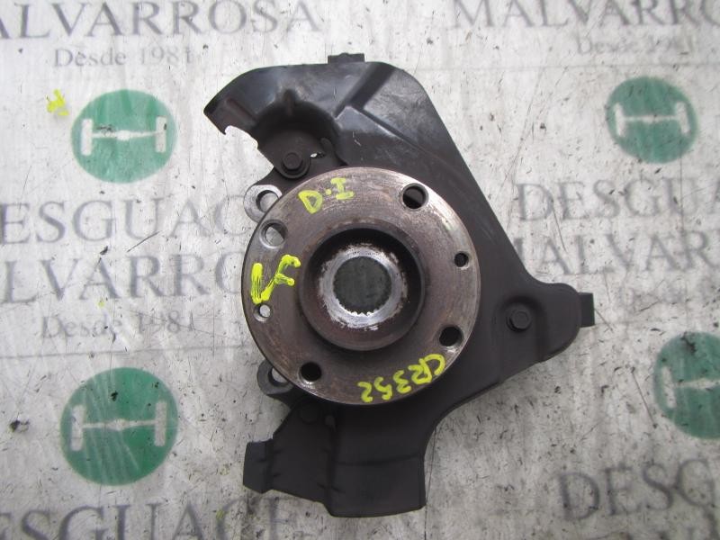 Recambio de mangueta delantera izquierda para fiat linea (110) dynamic referencia OEM IAM 52044713  