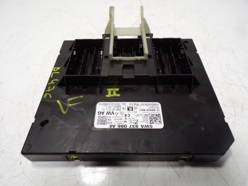 Recambio de modulo electronico para seat leon sportstourer (kl8) style referencia OEM IAM 5WA937086AP 5WA937086AE 