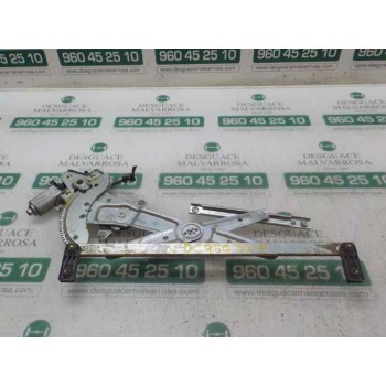 ELEVALUNAS DELANTERO DERECHO 