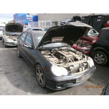 MERCEDES-BENZ CLASE C (W203) BERLINA