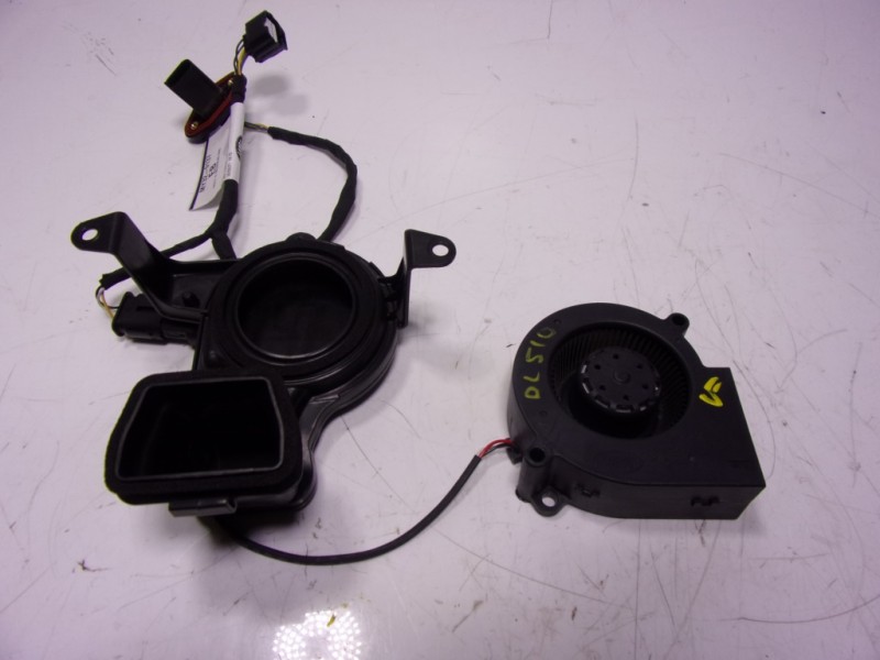 Recambio de modulo electronico para land rover new discovery l462 3.0 d referencia OEM IAM LR123054 KPLA14D550BA 