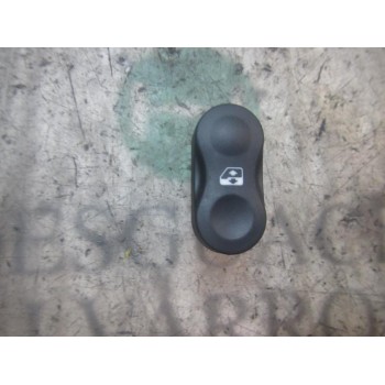 MANDO ELEVALUNAS DELANTERO IZQUIERDO 8200602227 