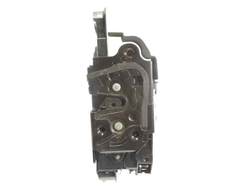 Recambio de cerradura puerta delantera derecha para volkswagen golf vi (5k1) 1.6 tdi dpf referencia OEM IAM 5K2837016D 5K2837016