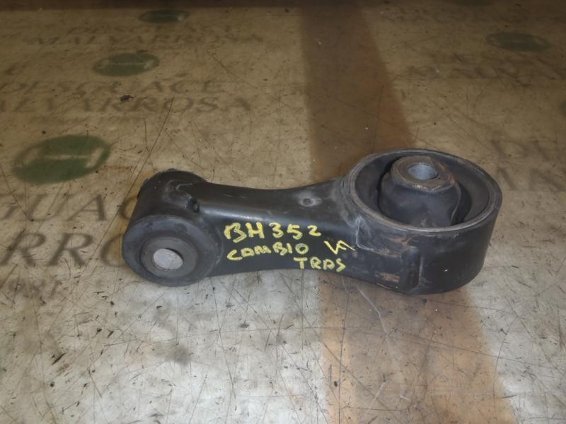 Recambio de soporte cambio para toyota aygo (kgb/wnb) sound referencia OEM IAM 123630Q010  