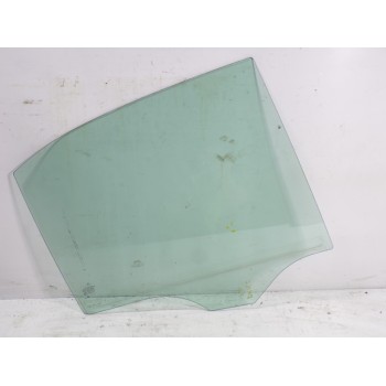 CRISTAL PUERTA TRASERO DERECHO A2047352310 