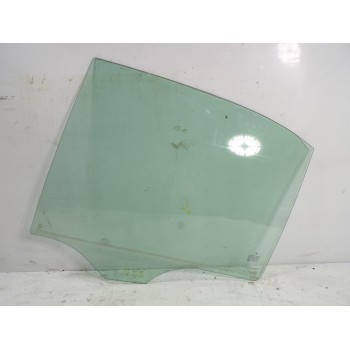 CRISTAL PUERTA TRASERO IZQUIERDO A2047351610 