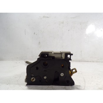 CERRADURA PUERTA DELANTERA DERECHA 8J1837016C 8J1837016C 