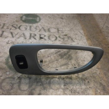 MANDO ELEVALUNAS TRASERO DERECHO 