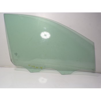CRISTAL PUERTA DELANTERO DERECHO A2467250600 