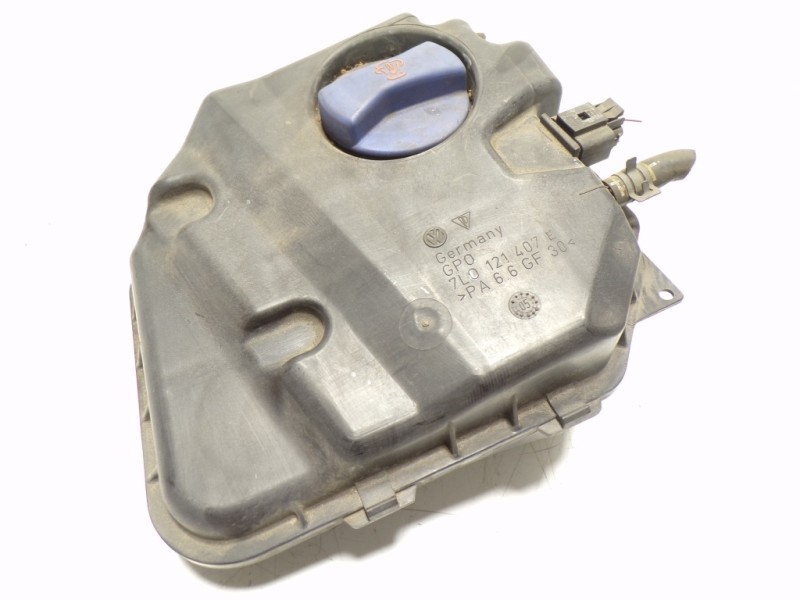 Recambio de deposito expansion para porsche cayenne (typ 9pa) 3.2 v6 cat referencia OEM IAM  7L0121407E 