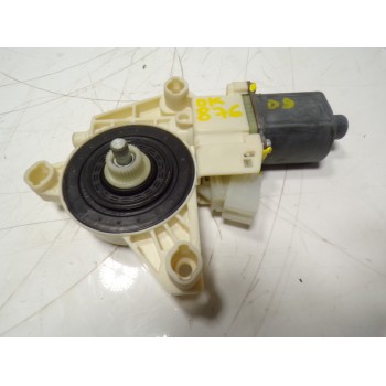 MOTOR ELEVALUNAS DELANTERO DERECHO A2469065200 A2469065200 