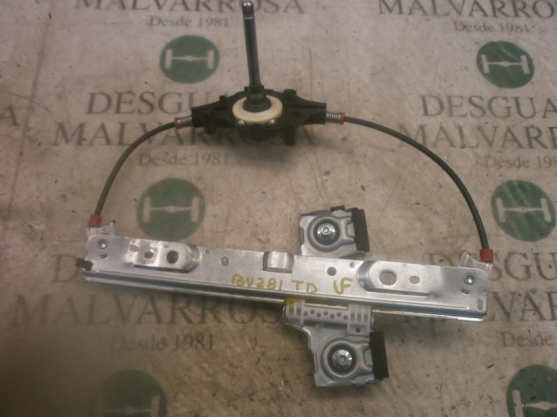 Recambio de elevalunas trasero derecho para ford fiesta (cb1) trend referencia OEM IAM 2041210  