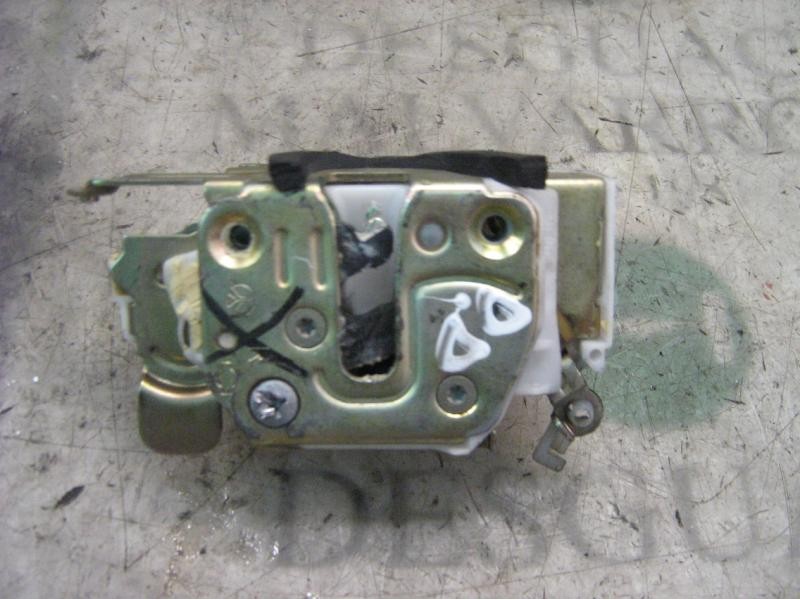 Recambio de cerradura puerta delantera derecha para nissan primera berlina (p11) gx referencia OEM IAM   