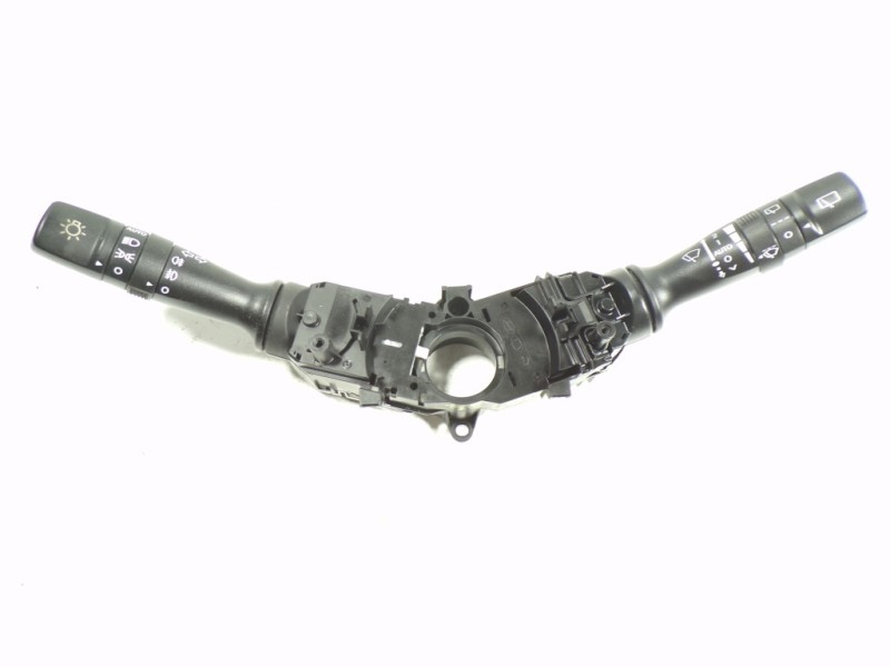 Recambio de mando luces para kia rio 1.1 crdi cat referencia OEM IAM   