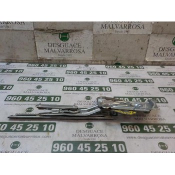 ELEVALUNAS TRASERO IZQUIERDO 827210006R 