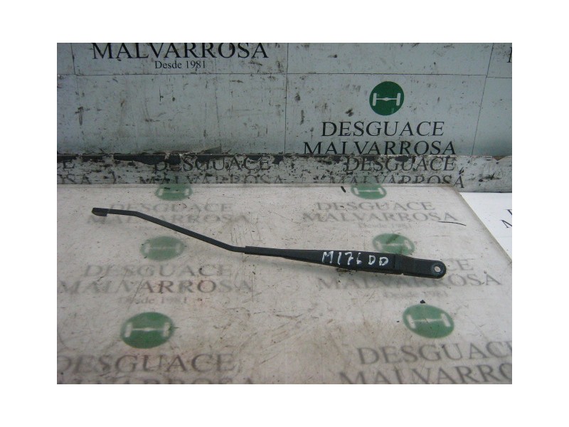 Recambio de brazo limpia delantero derecho para peugeot 406 berlina (s1/s2) srdt referencia OEM IAM   