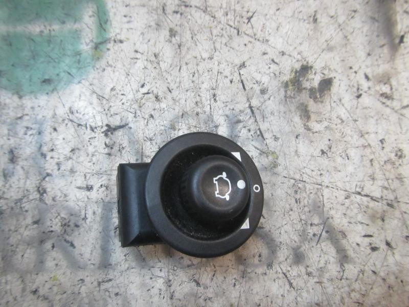 Recambio de mando retrovisor para ford fiesta (cb1) 1.25 16v cat referencia OEM IAM 4495427  