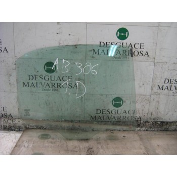 CRISTAL PUERTA TRASERO DERECHO 