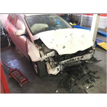 FORD FOCUS TURN. (CB8)